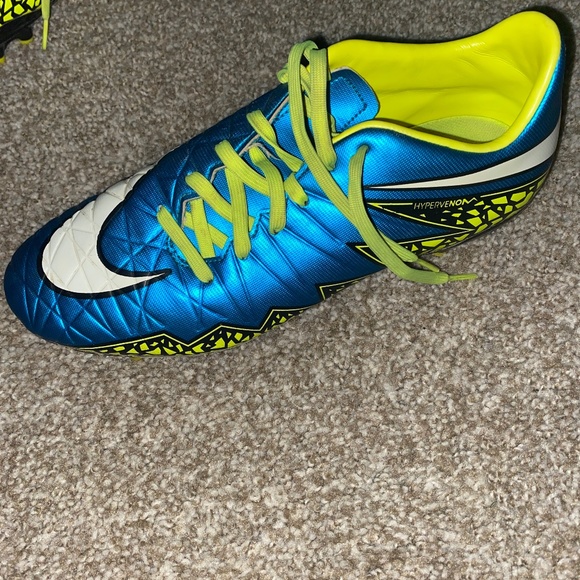 nike hypervenoms - Picture 1 of 4